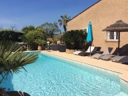 Villa avec Piscine Privée à Carqueiranne, Villa 12 personnes à Carqueiranne - Photo 19