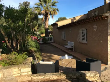 Villa avec Piscine Privée à Carqueiranne, Villa 12 personnes à Carqueiranne - Photo 32