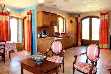 Maison conviviale à Saint-Cybranet avec piscine partagée - Photo 4