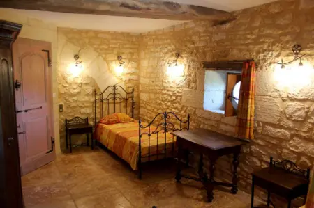 Maison conviviale à Saint-Cybranet avec piscine partagée - Photo 8