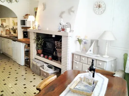 Maison intime à Pouzols-Minervois avec jardin et parking - Photo 5