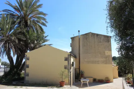 Maison élégante à Noto avec terrasse et barbecue - Photo 5