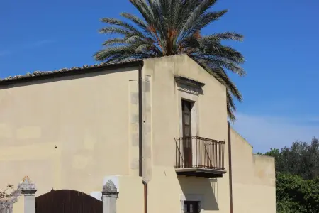 Maison élégante à Noto avec terrasse et barbecue - Photo 23