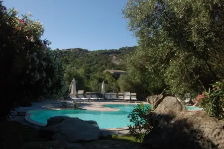 Villa charmante à Olbia avec piscine partagée et jardin - Photo 2