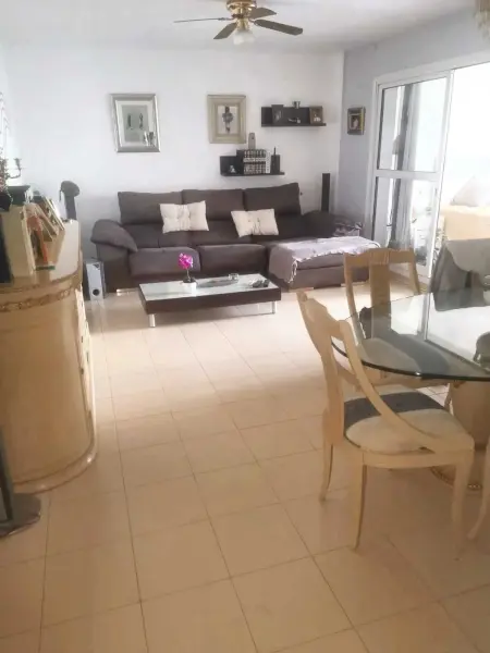 Appartement confortable à Roquetas de Mar, piscine partagée - Photo 2