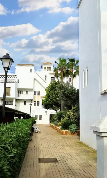 Appartement confortable à Roquetas de Mar, piscine partagée - Photo 17