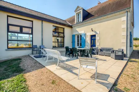 Maison confortable avec piscine à Villentrois-Faverolles 250m² - Photo 1