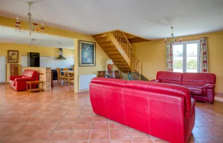 Maison confortable avec piscine à Villentrois-Faverolles 250m² - Photo 3