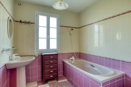 Maison confortable avec piscine à Villentrois-Faverolles 250m² - Photo 10