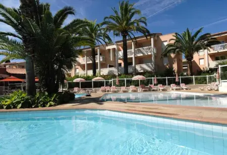 Appartement accueillant à Golfe-Juan - 30 m² - Piscine - Photo 1