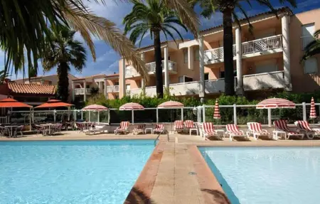 Appartement accueillant à Golfe-Juan - 30 m² - Piscine - Photo 2