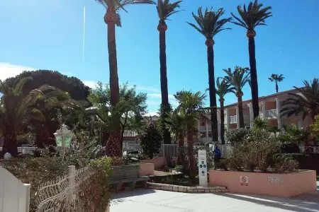 Appartement accueillant à Golfe-Juan - 30 m² - Piscine - Photo 36