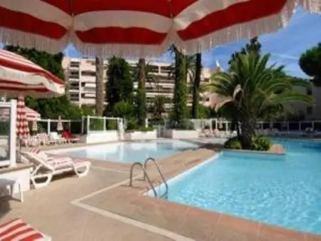 Appartement accueillant à Golfe-Juan - 30 m² - Piscine - Photo 44