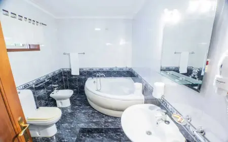 Manoir majesteux à Valença avec piscine privée - Photo 27