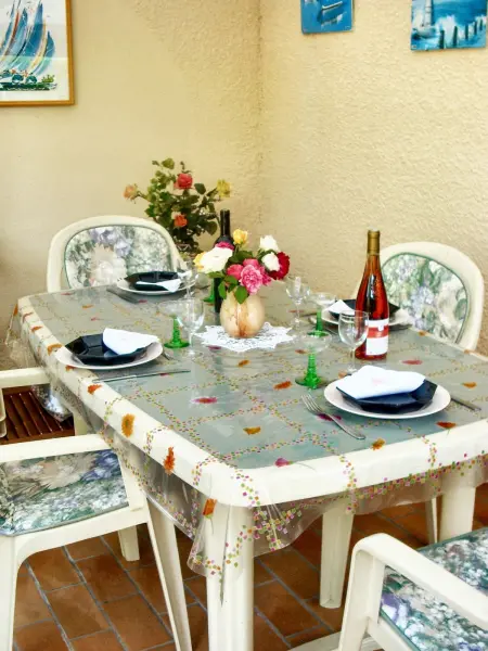 Maison charmante à Hourtin avec jardin clôturé - Photo 2