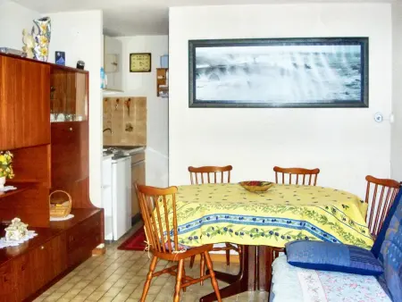Maison charmante à Hourtin avec jardin clôturé - Photo 3