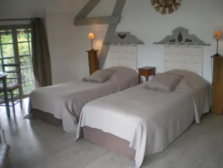 Villa spacieuse à Haut-de-Bosdarros avec piscine privée - Photo 4