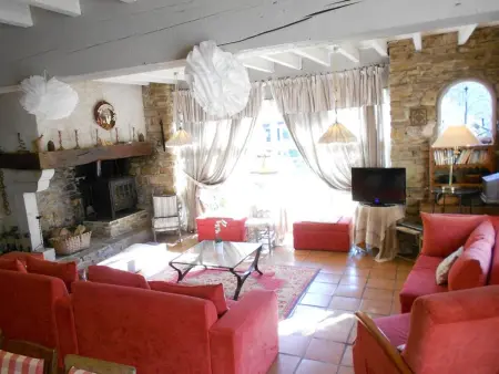 Villa spacieuse à Haut-de-Bosdarros avec piscine privée - Photo 17