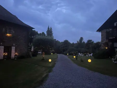 Villa spacieuse à Haut-de-Bosdarros avec piscine privée - Photo 25
