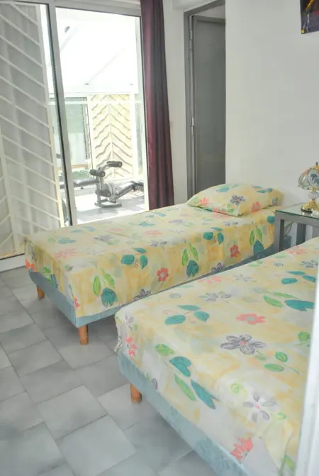 Villa spacieuse et élégante à Meynes avec piscine privée - Photo 14