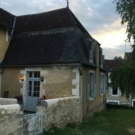 Maison de charme au cœur du Blanc, avec spa et jardin - Photo 6