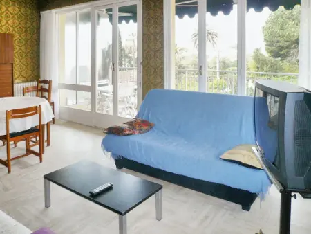 Appartement spacieux à Juan-les-Pins 130 m² avec vue sur le lac - Photo 3