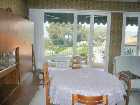 Appartement spacieux à Juan-les-Pins 130 m² avec vue sur le lac - Photo 7