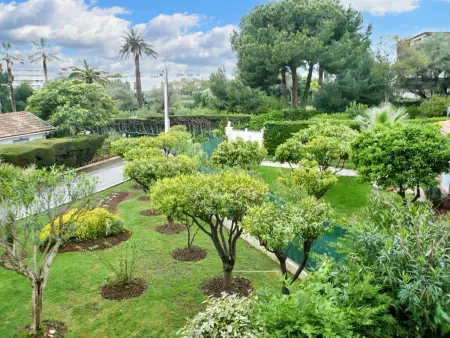 Appartement spacieux à Juan-les-Pins 130 m² avec vue sur le lac - Photo 13