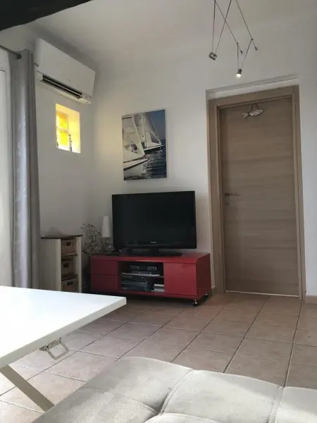 Appartement moderne à Antibes avec jardin et terrasse - Photo 8