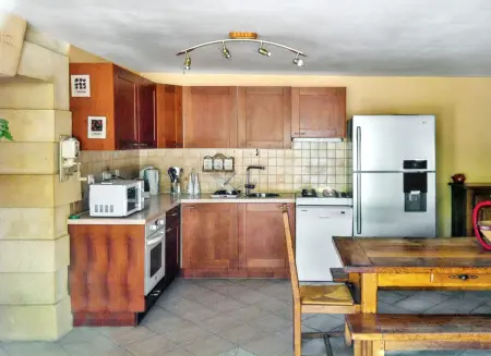 Maison de charme à Saint-Victor-la-Coste avec piscine partagée - Photo 6
