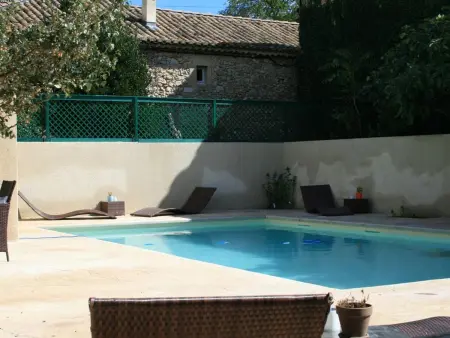 Maison de charme à Saint-Victor-la-Coste avec piscine partagée - Photo 17