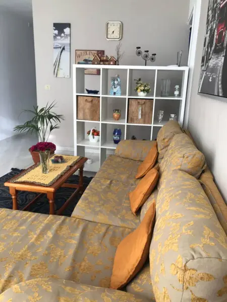 Appartement accueillant avec vue sur la montagne - Photo 4