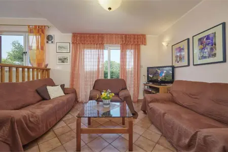 Villa élégante à Ližnjan avec piscine privée - Photo 3