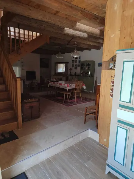Maison chaleureuse à Mont >Vue montagne & cheminée - Photo 4
