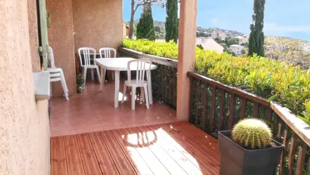 Appartement lumineux Roquebrune 45m² avec piscine partagée - Photo 2