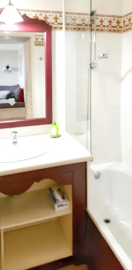 Appartement lumineux Roquebrune 45m² avec piscine partagée - Photo 12