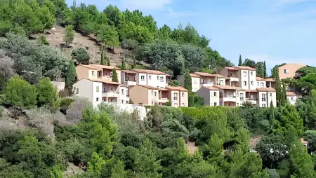 Appartement lumineux Roquebrune 45m² avec piscine partagée - Photo 18