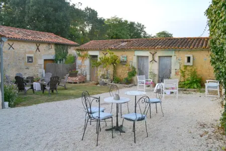 Maison spacieuse à Cabariot, Maison 12 personnes à Cabariot - Photo 1