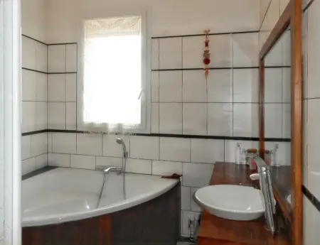 Maison charmante proche de Marseille avec jardin et terrasse - Photo 2