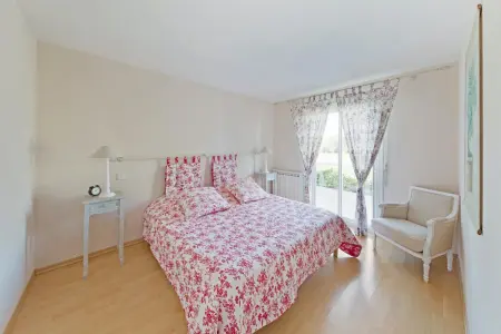 Villa charmante à Saint-Germain-d'Esteuil avec piscine privée - Photo 8