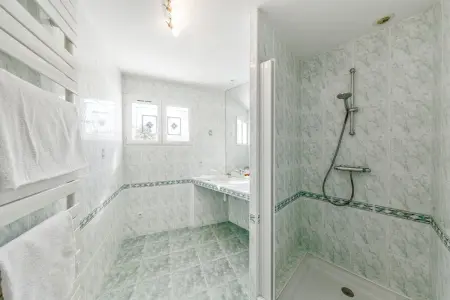 Villa charmante à Saint-Germain-d'Esteuil avec piscine privée - Photo 14