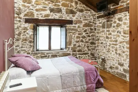 Maison spacieuse avec jacuzzi, vue sur la montagne et proche de Tineo - Photo 4