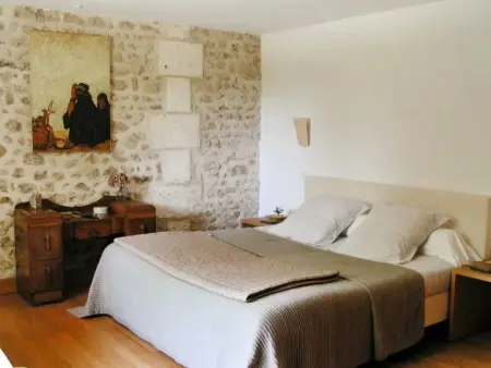 Maison spacieuse avec piscine au cœur de Bellon - Photo 4