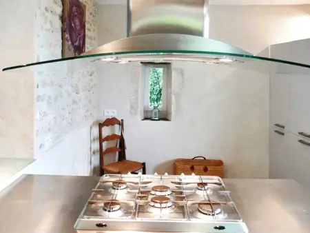 Maison spacieuse avec piscine au cœur de Bellon - Photo 9