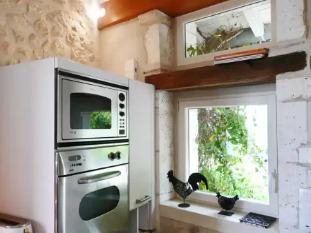 Maison spacieuse avec piscine au cœur de Bellon - Photo 10