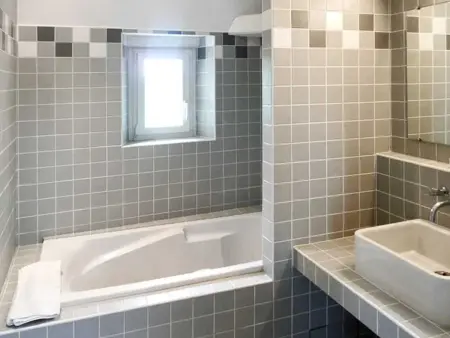 Maison spacieuse avec piscine au cœur de Bellon - Photo 22