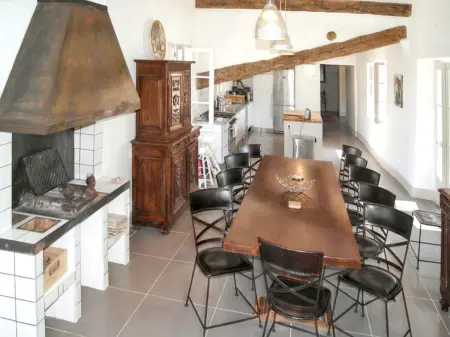 Villa spacieuse à Oppède avec piscine et vue imprenable - Photo 8