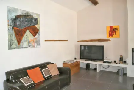 Villa spacieuse à Oppède avec piscine et vue imprenable - Photo 9