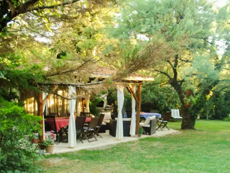 Charmante Villa Provençale avec Piscine Privée - Photo 35