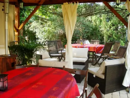 Charmante Villa Provençale avec Piscine Privée - Photo 39